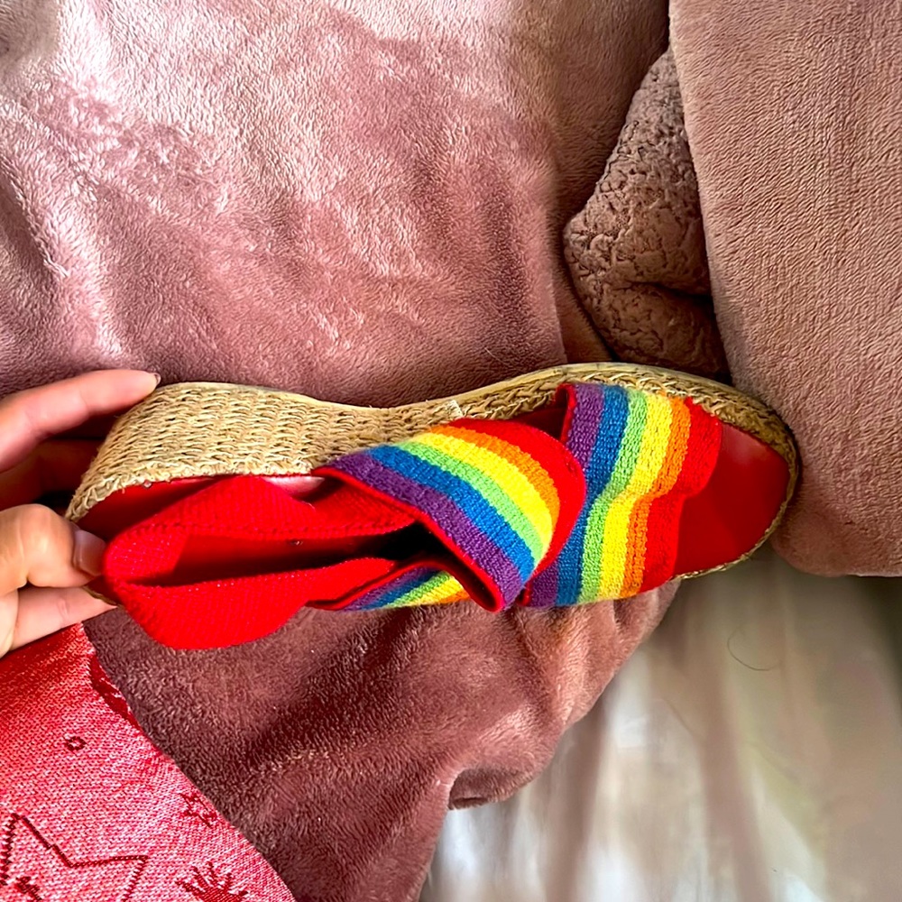 Vintage rainbow platforms